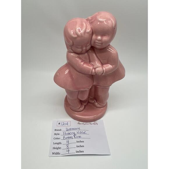 Vintage Baby Pink Sweethearts Girl Boy Figures Hugging Pottery Vase 8" Tall - Picture 3 of 7